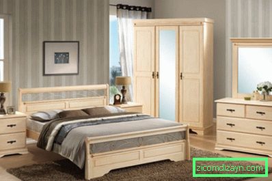 terensko-v-spalnica-z-ogledalom-aktualna-in-praktična izbira-za-klasika-notranjosti
